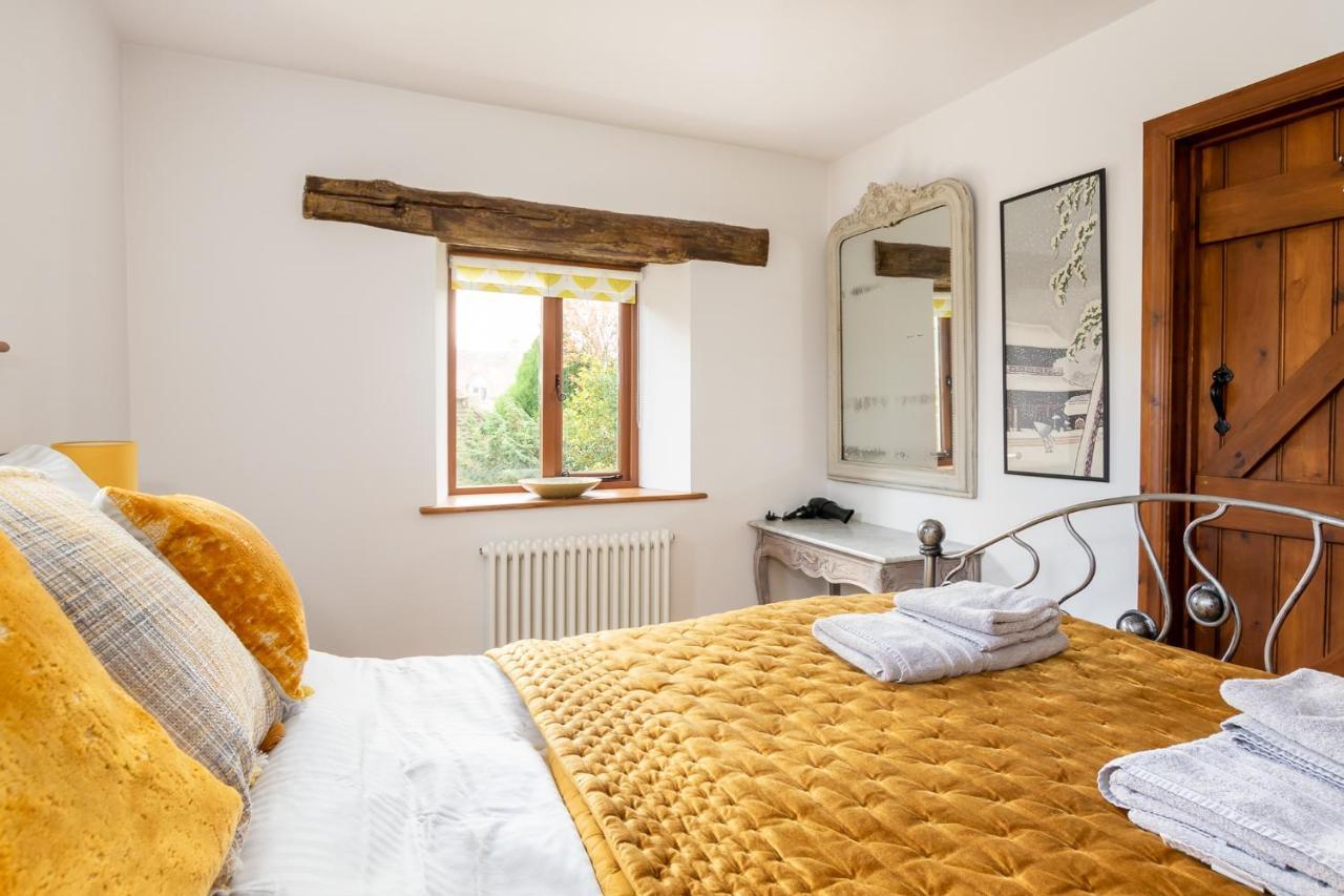 Granary Cottage - Luxury Barn Conversion Weston Subedge Eksteriør billede